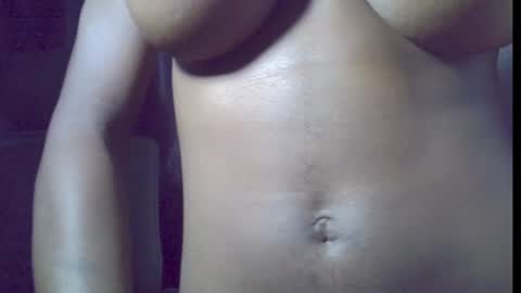nikky00 online show from July 23, 2026, 8:34 am