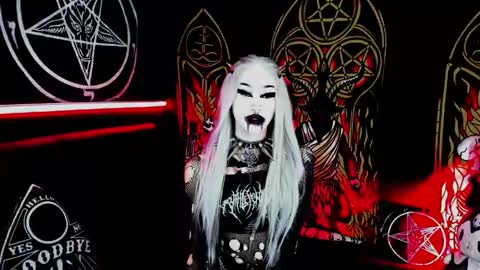 Snapshot of blasphemiangxrl chatting on December 19, 2025, 1:01 am online show from December 19, 2025, 1:01 am