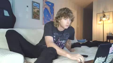 Blaze Thickwood online show from October 17, 2025, 3:47 pm