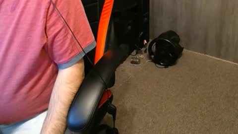 blazingslow online show from November 30, 2025, 6:17 am