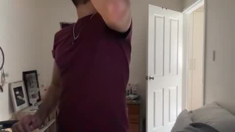 Snapshot of bleakshado chatting on December 16, 2025, 12:26 am bleakshado online show from December 16, 2025, 12:26 am