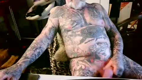 blindsurfer780299 online show from March 9, 2026, 6:39 am