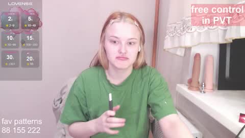 Snapshot of blissful_muse chatting on November 20, 2025, 4:56 am Margo online show from November 20, 2025, 4:56 am