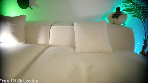 Snapshot of blisstease chatting on February 7, 2025, 11:34 pm Bliss online show from February 7, 2025, 11:34 pm