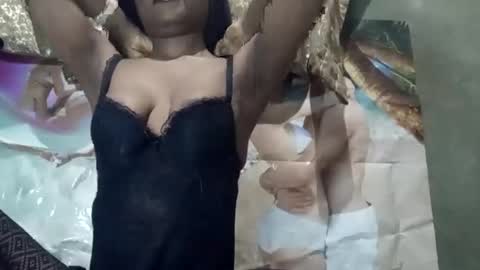 Lola online show from October 29, 2025, 2:14 am