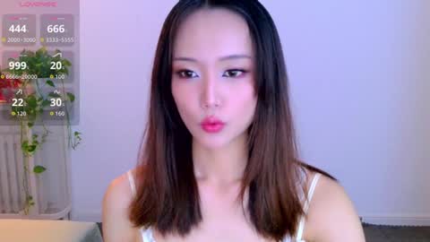 Snapshot of blon_kater chatting on June 9, 2026, 7:42 am YoYo online show from June 9, 2026, 7:42 am