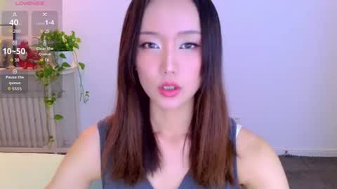 Snapshot of blon_kater chatting on June 16, 2026, 7:33 am YoYo online show from June 16, 2026, 7:33 am