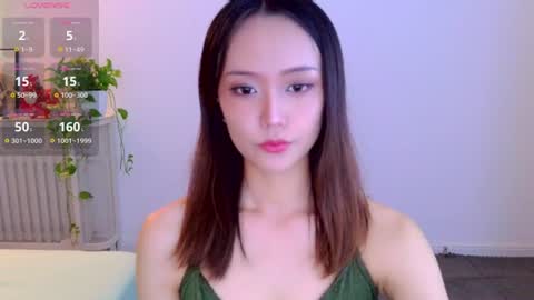 YoYo online show from June 18, 2026, 9:25 am