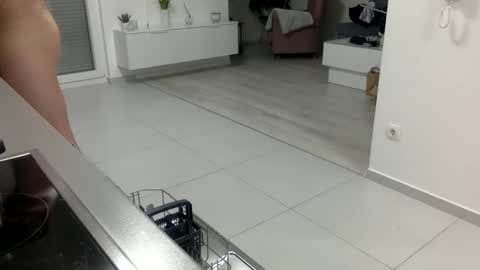 Snapshot of blondas21 chatting on November 18, 2025, 5:17 pm blondas21 online show from November 18, 2025, 5:17 pm