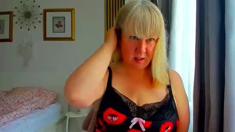 Nicole online show from June 11, 2026, 10:24 am