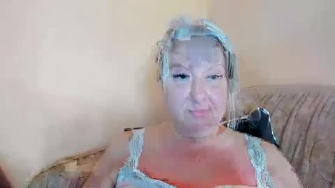 Nicole online show from July 31, 2026, 4:12 am
