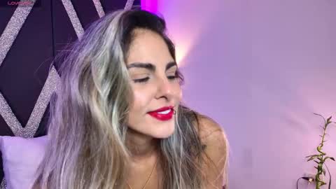 Snapshot of blonde_cat1515 chatting on November 25, 2025, 5:29 am alejandra online show from November 25, 2025, 5:29 am