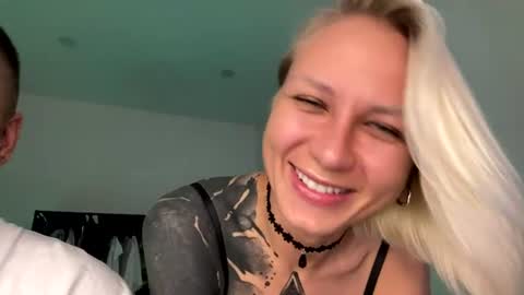 Snapshot of blonde_fuck_couple chatting on June 13, 2026, 12:19 am blonde_fuck_couple online show from June 13, 2026, 12:19 am
