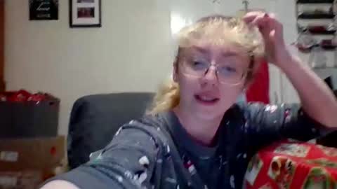 Katie online show from December 30, 2024, 5:13 pm