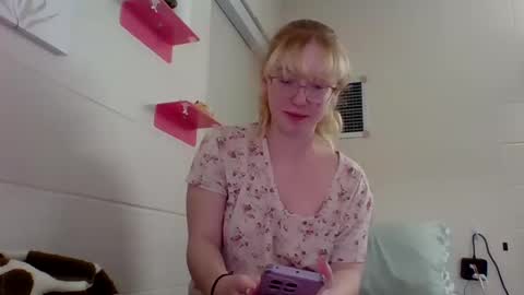 Katie online show from January 29, 2025, 10:11 pm