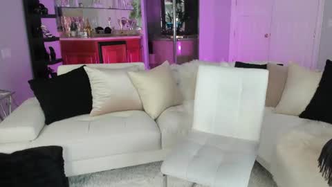 Blonde Rider online show from July 14, 2026, 11:32 pm
