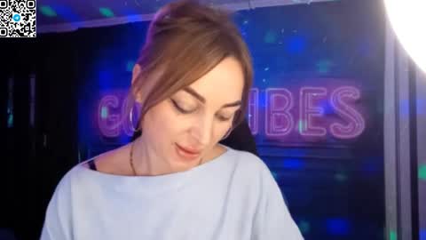 Snapshot of blonde_temptation chatting on November 17, 2025, 11:27 am Meryem online show from November 17, 2025, 11:27 am