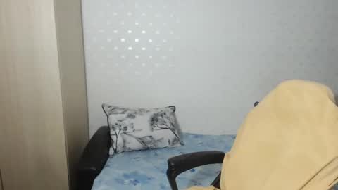 Mr Blond online show from December 8, 2024, 6:17 pm