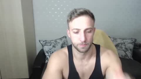 Mr Blond online show from December 15, 2024, 8:15 pm