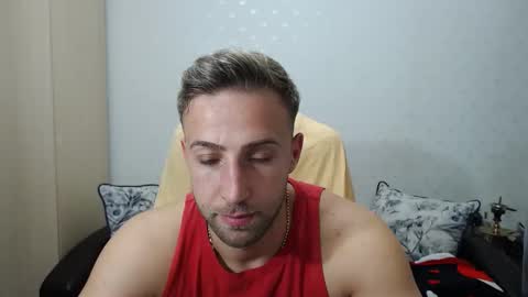 Mr Blond online show from October 26, 2025, 9:42 pm