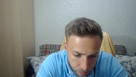 Mr Blond online show from June 3, 2026, 9:42 pm