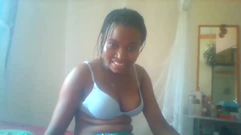 Snapshot of blondebarbiey chatting on February 5, 2025, 1:22 pm blonde online show from February 5, 2025, 1:22 pm