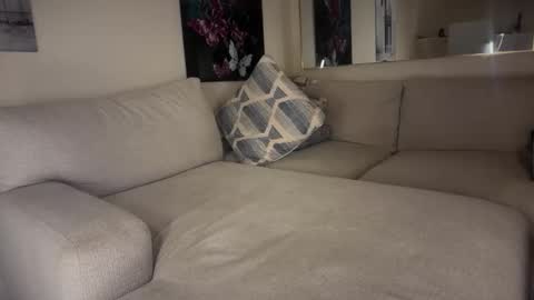 blondebunny999 online show from May 20, 2026, 4:51 am