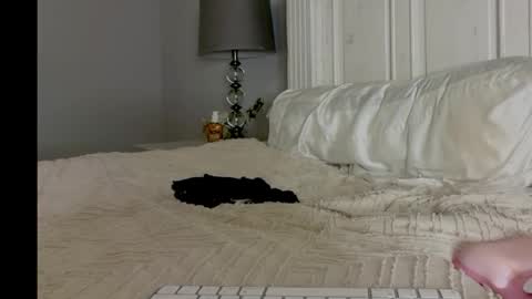 Snapshot of blondechristine99 chatting on October 20, 2025, 3:07 am blondechristine99 online show from October 20, 2025, 3:07 am