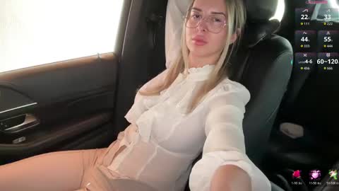 Snapshot of blondevenom chatting on June 1, 2026, 1:24 pm OnlyFans livia77 twitter liv20 4u online show from June 1, 2026, 1:24 pm
