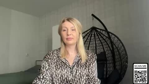 blondie_xoxoxo online show from April 23, 2026, 11:20 am