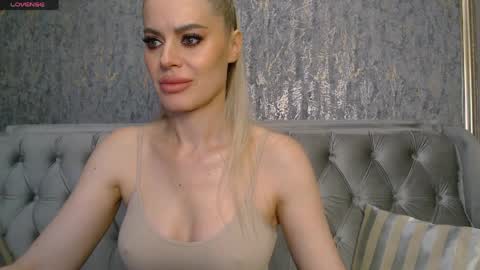 Helen online show from March 30, 2026, 2:01 am