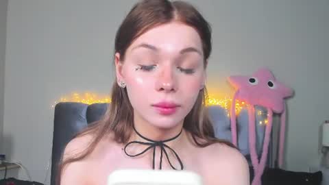 Snapshot of blondy_fina chatting on July 15, 2026, 5:12 am blondy_fina online show from July 15, 2026, 5:12 am