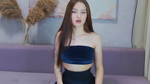 Snapshot of bloody_rayne chatting on December 31, 2024, 12:11 am Juliana online show from December 31, 2024, 12:11 am