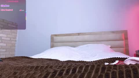 Snapshot of blooming_soul chatting on November 27, 2025, 2:41 pm blooming_soul online show from November 27, 2025, 2:41 pm