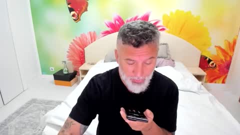 Snapshot of blowmyxxl chatting on November 20, 2025, 8:58 am Nico online show from November 20, 2025, 8:58 am