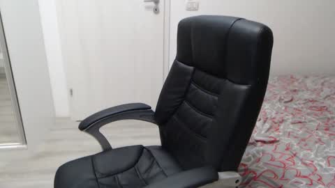 Juliet online show from February 21, 2025, 8:38 pm