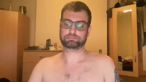 blue_eyes_85 online show from January 17, 2025, 1:57 am