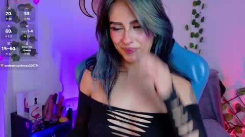 Snapshot of blue_kittenn chatting on September 26, 2025, 4:27 am blue_kittenn online show from September 26, 2025, 4:27 am