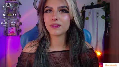 Snapshot of blue_kittenn chatting on January 7, 2026, 9:39 pm blue_kittenn online show from January 7, 2026, 9:39 pm