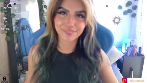 Snapshot of blue_kittenn chatting on February 12, 2026, 10:05 pm blue_kittenn online show from February 12, 2026, 10:05 pm