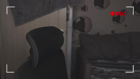 Snapshot of blue_w0rld chatting on November 22, 2025, 3:05 am SONNYVAN online show from November 22, 2025, 3:05 am