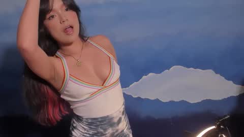 Snapshot of blue_warrior chatting on October 18, 2025, 7:53 am Blue online show from October 18, 2025, 7:53 am