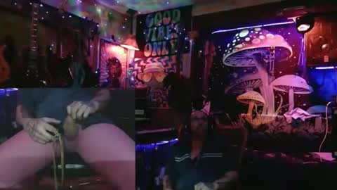 bluebandekim online show from January 10, 2025, 2:35 am