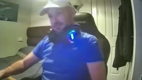 bluebirdflame1 online show from December 3, 2024, 11:46 pm