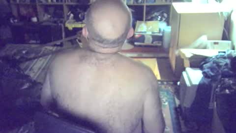 bluebox65 online show from November 14, 2025, 4:38 pm