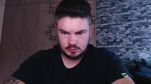 blueeyeboy0 online show from October 13, 2025, 12:05 pm