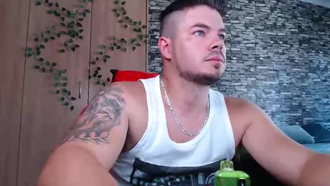 blueeyeboy0 online show from January 13, 2026, 9:03 am