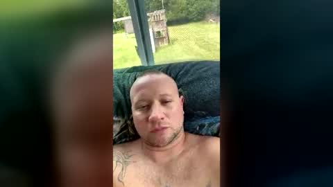 Snapshot of blueeyedgreenz chatting on July 28, 2026, 8:45 pm BlueEyedGreenz online show from July 28, 2026, 8:45 pm