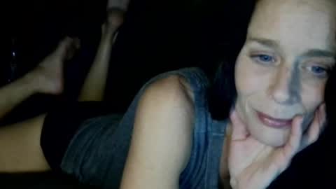 Snapshot of blueeyedlie chatting on April 30, 2026, 3:46 am Blueeyedlie online show from April 30, 2026, 3:46 am