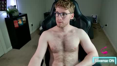 Snapshot of blueeyedtallguy chatting on July 30, 2026, 8:19 pm blueeyedtallguy online show from July 30, 2026, 8:19 pm
